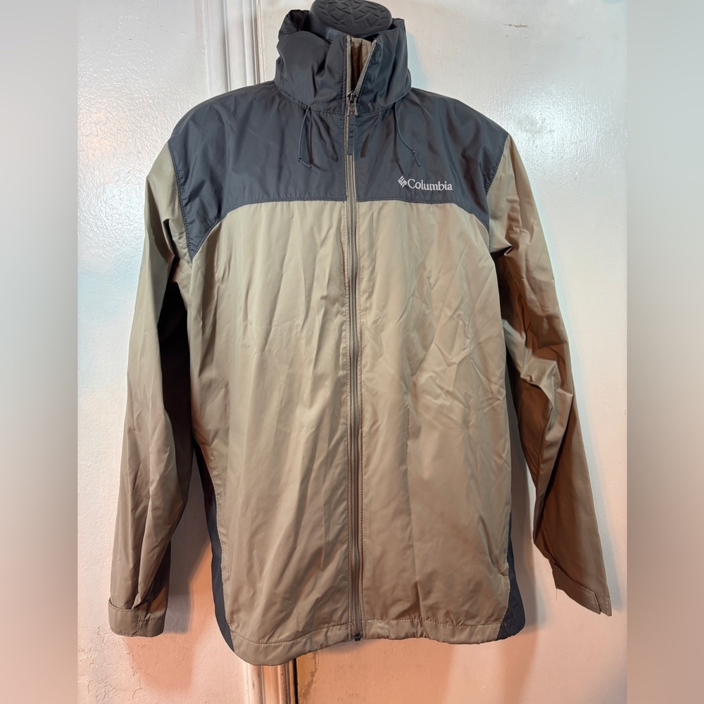 Columbia Two-Tone Outdoor Jacket